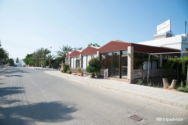 Tsokkos Sun Gardens Hotel Apartments