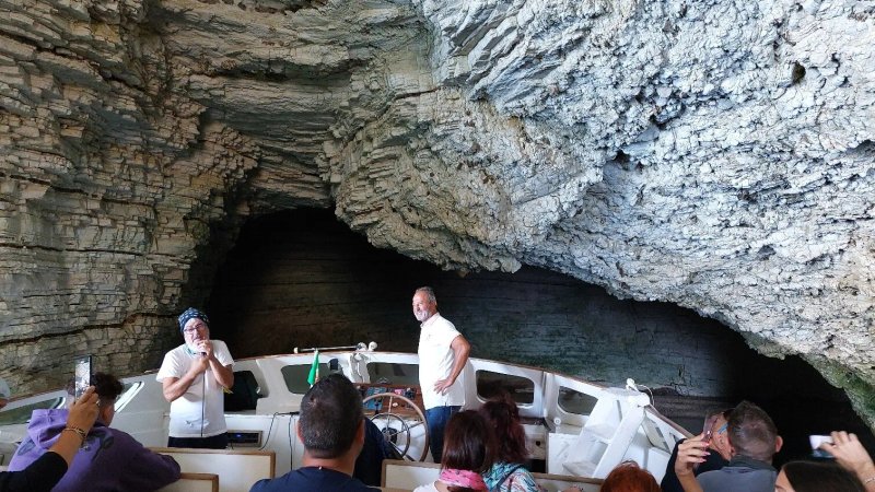 Costante Nicola Agenzia Tour Delle Grotte