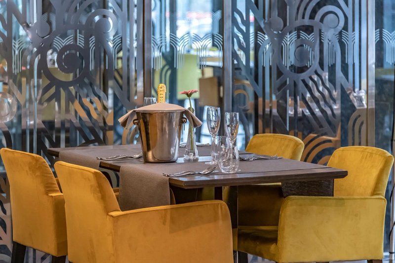 Room 12 Lounge Restaurant