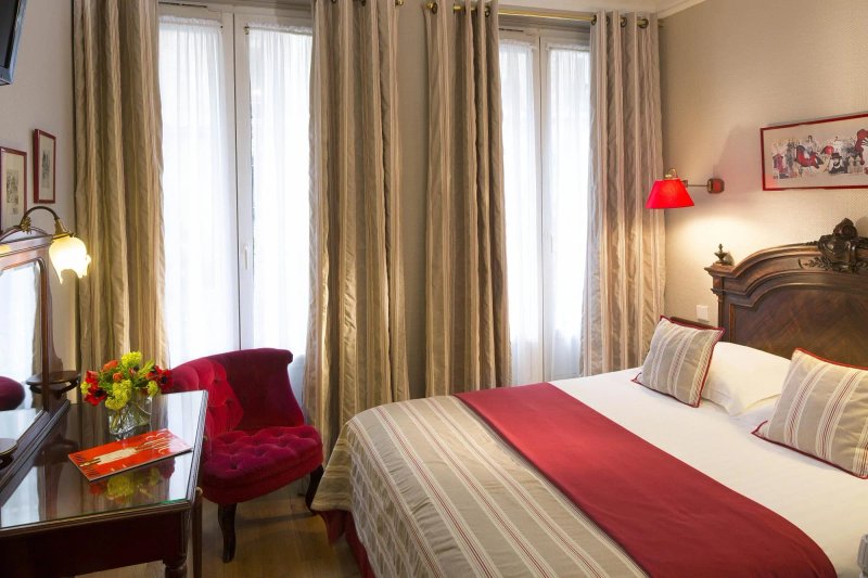 New Orient Hotel