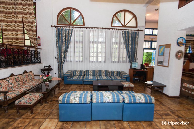 Oasis Hotel Bungalows