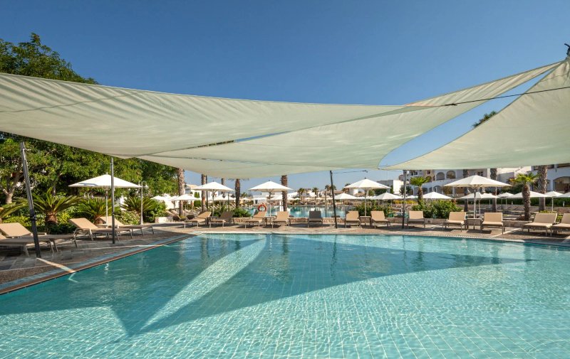 Neptune Luxury Resort