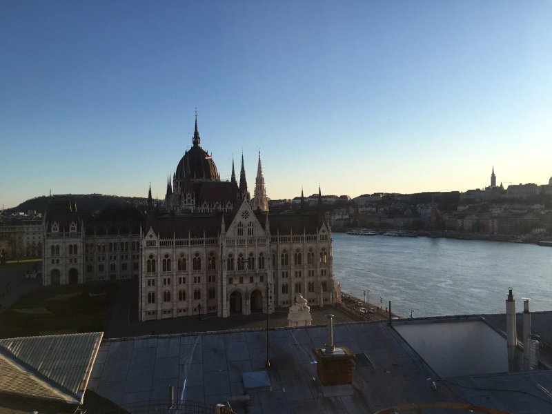 Parliament Penthouse Budapest B&B