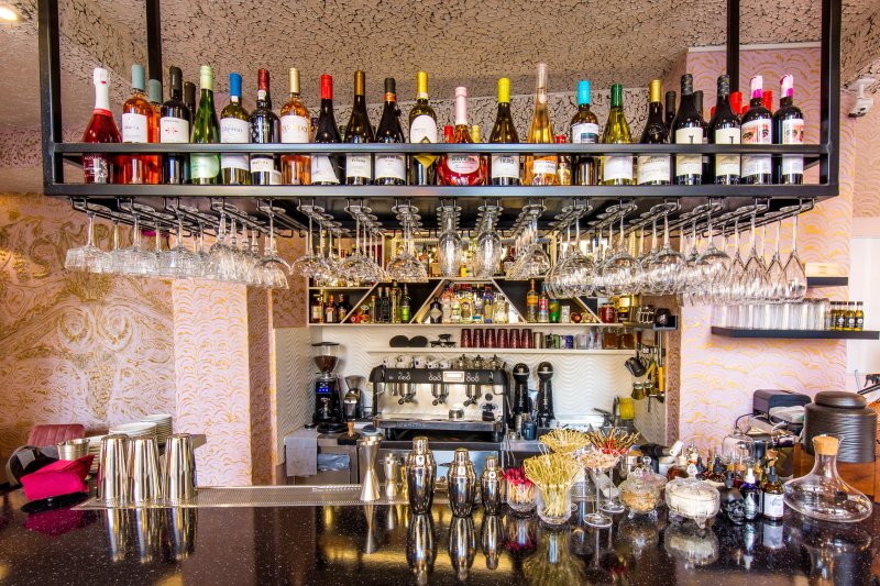 Symposio Restaurant