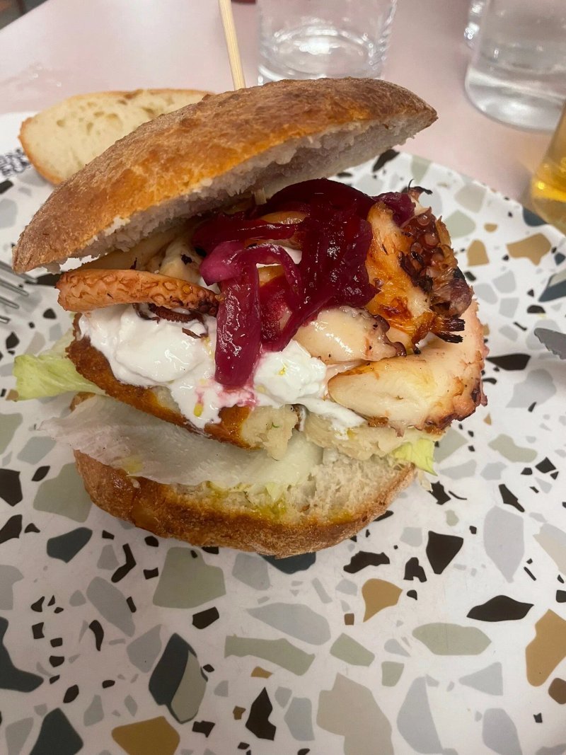 Fabula Mozzarella Restaurant