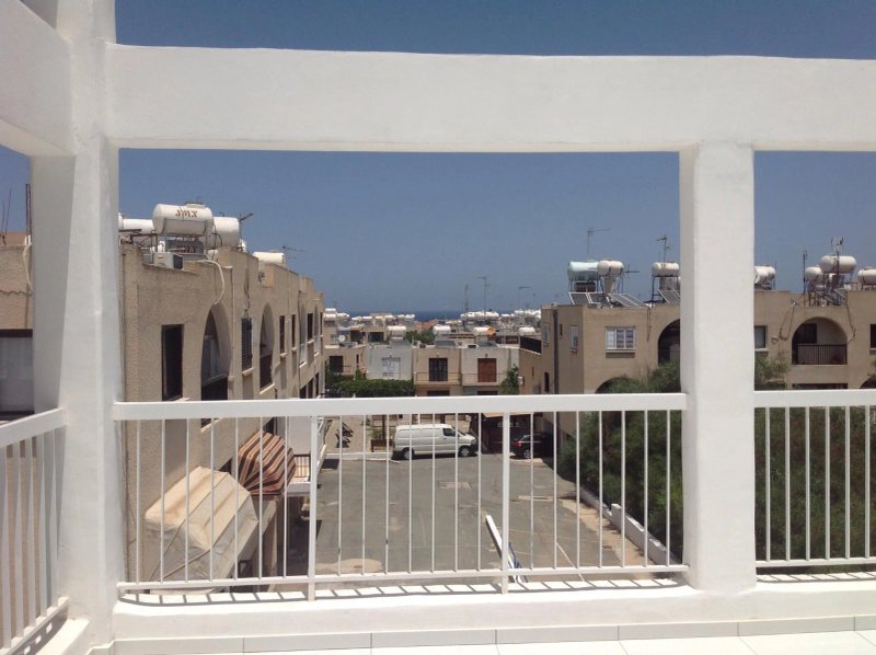 Aphentrika Apartments