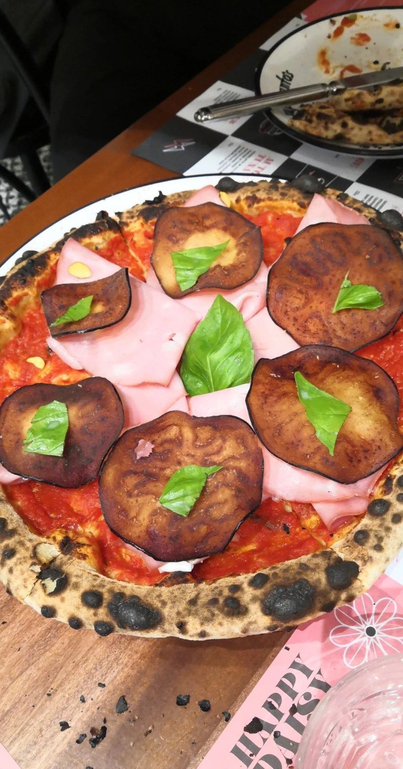 Supersantos Pizza