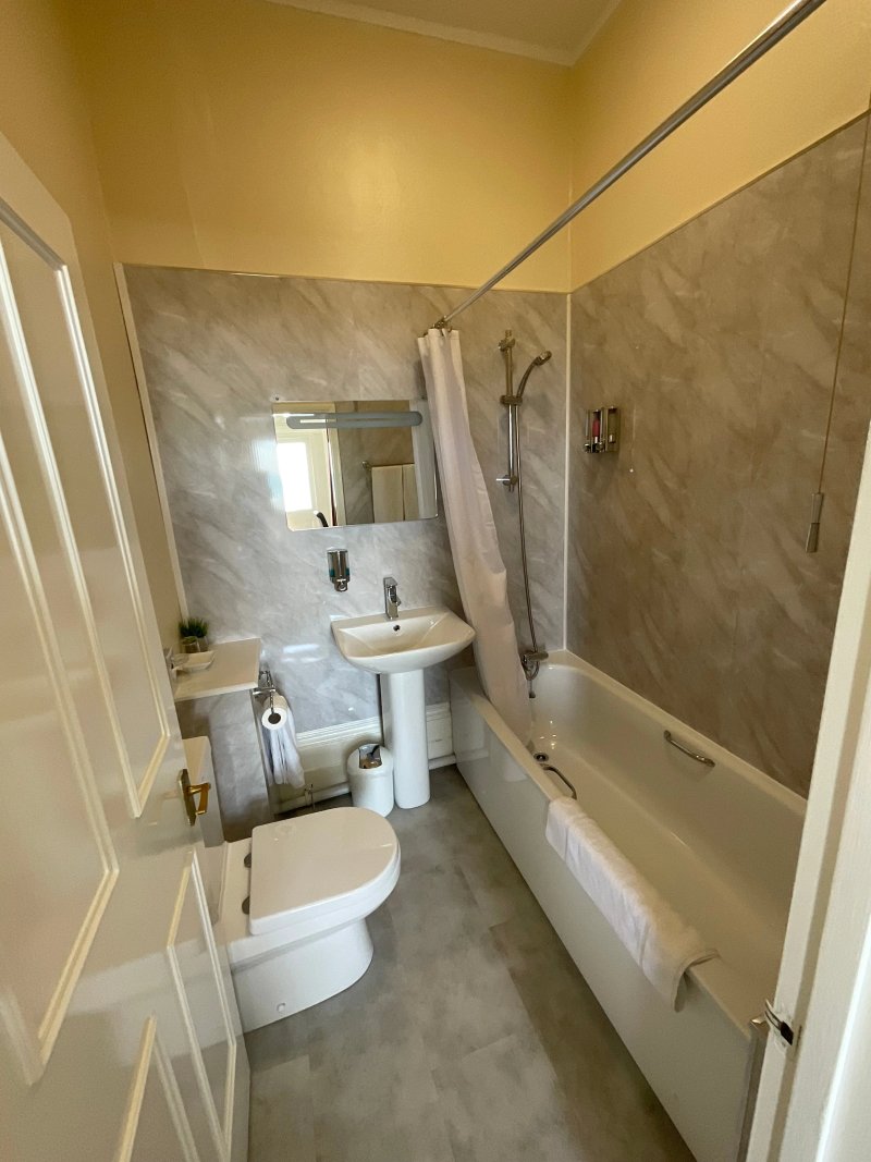 Alexanders Bed & Breakfast Hastings
