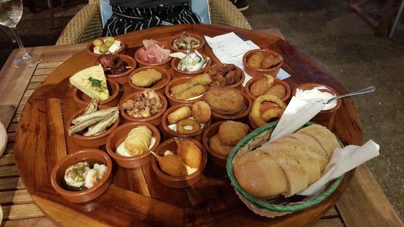 Tapas Bar Llagost