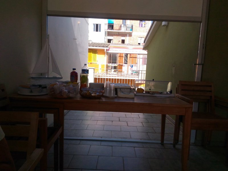 Miramed Rooms