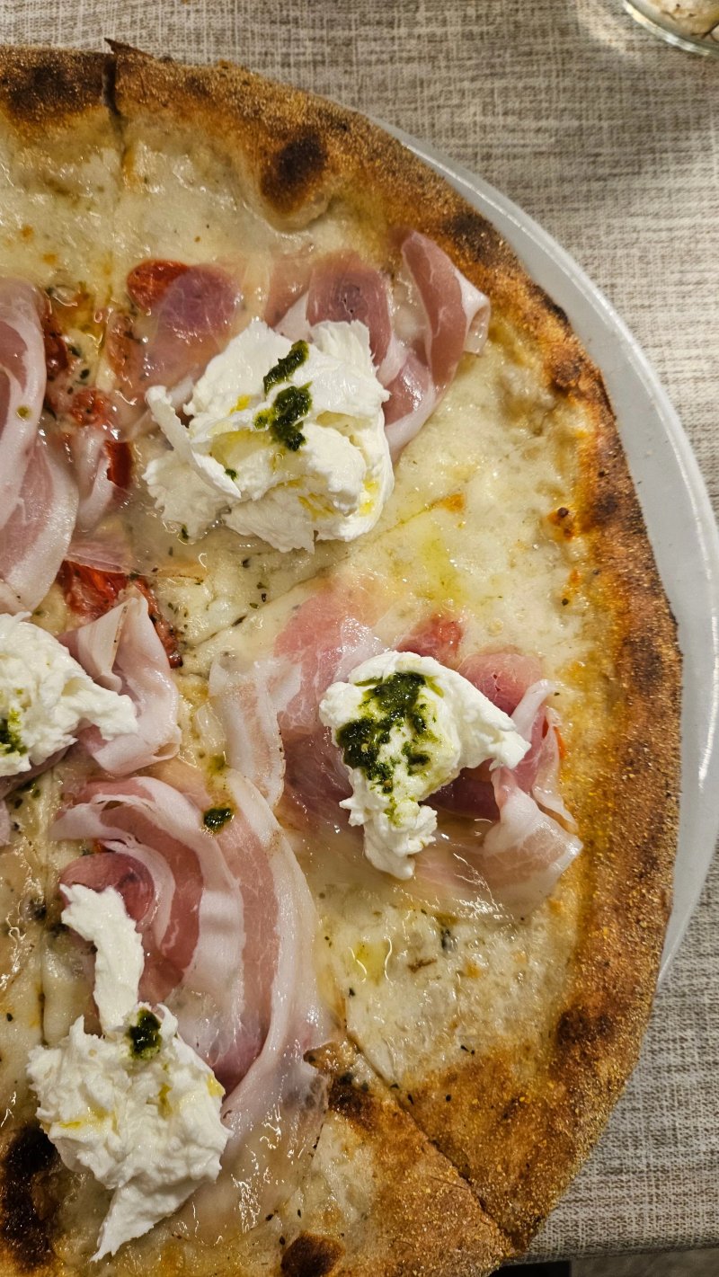 Mana - Pizza Bistrot