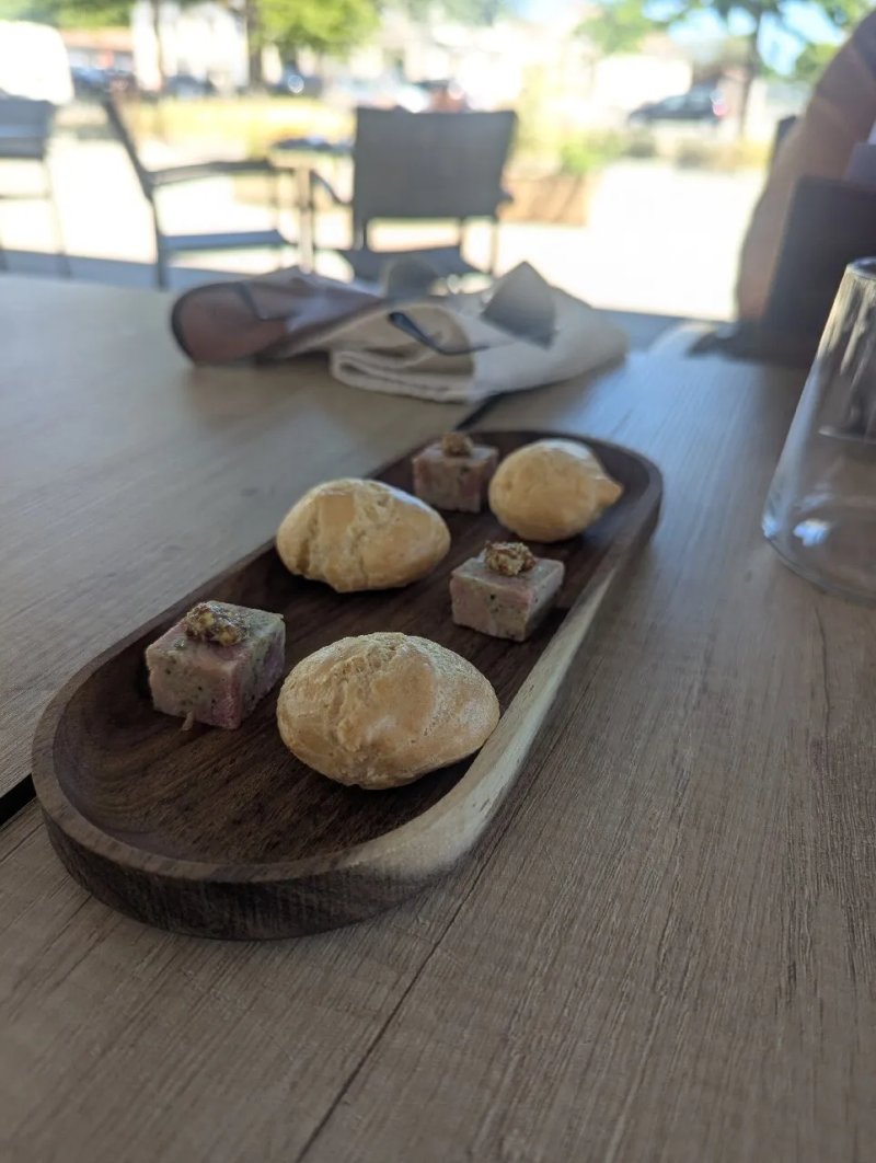 La Table De Givry