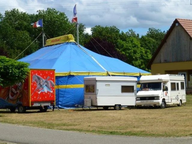 Camping Tohapi L'ile Du Rhin
