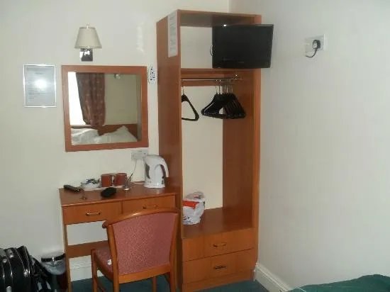 Shepiston Lodge Heathrow