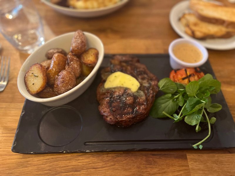 La Campagna Restaurant & Bar