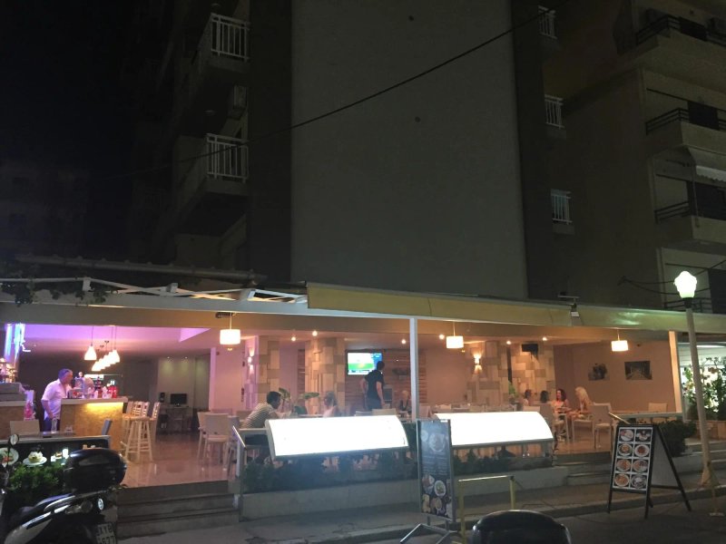 Carina Hotel