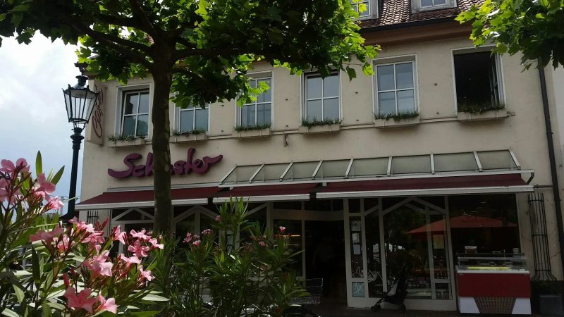 Cafe Schuster
