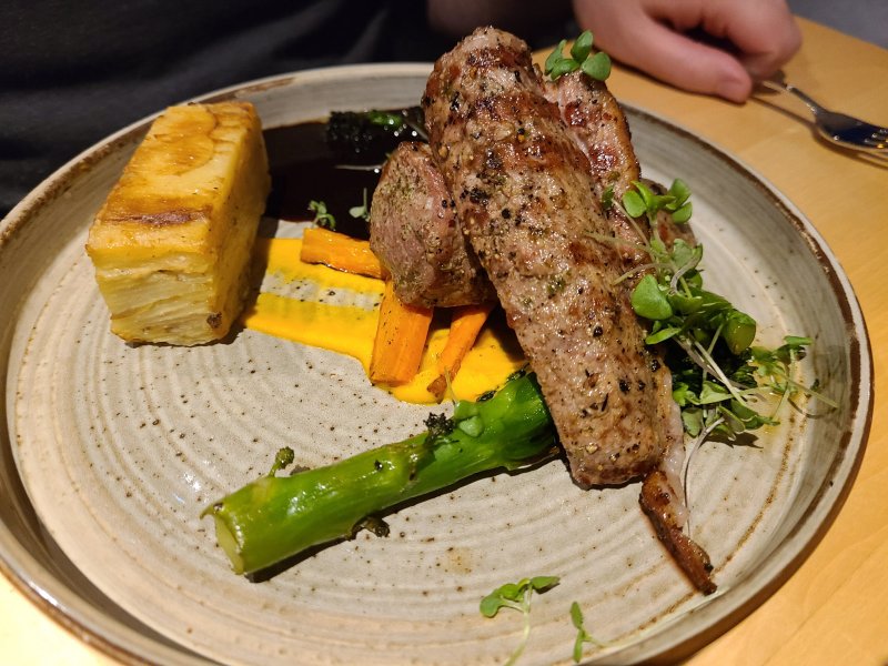 Riverside Restaurant