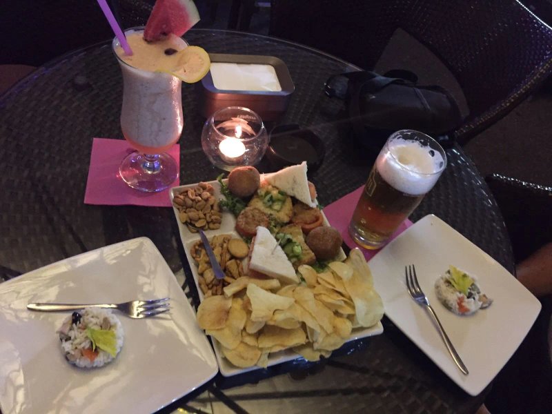 Emotion Cafe