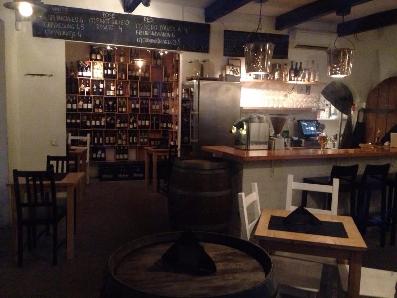 Notre Vie Wine Bar and Wine Shop