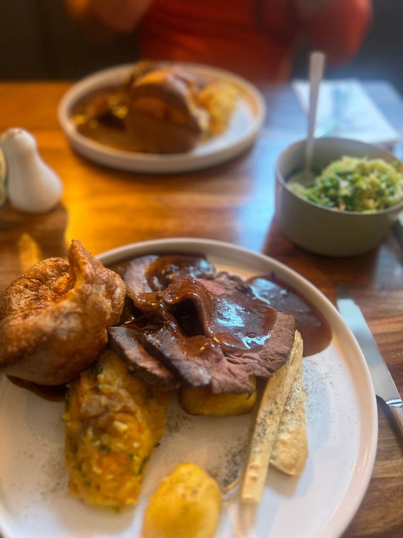 Clarendon Country Pub With Rooms