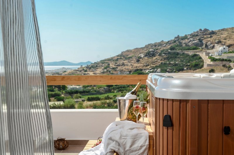 Naxos Pantheon Luxury Apartments