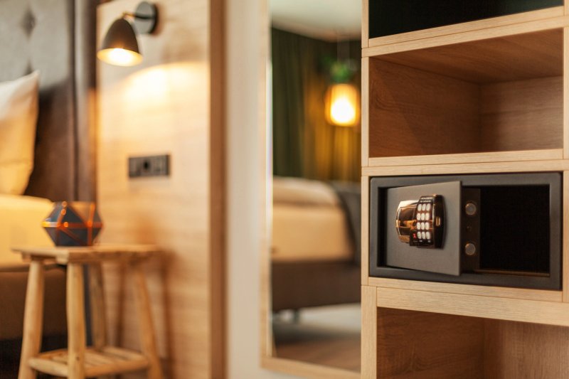 Holiday Inn - The Niu, Crusoe Bremen Airport, An IHG Hotel