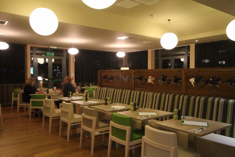 Holiday Inn Huntingdon - Racecourse, an IHG hotel