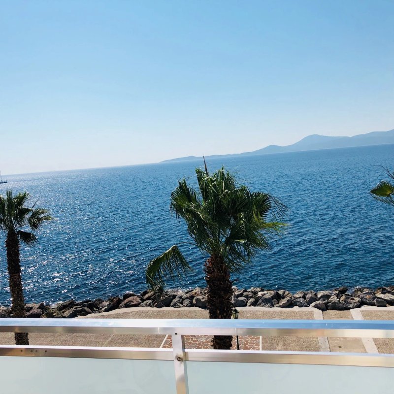 Avra Hotel