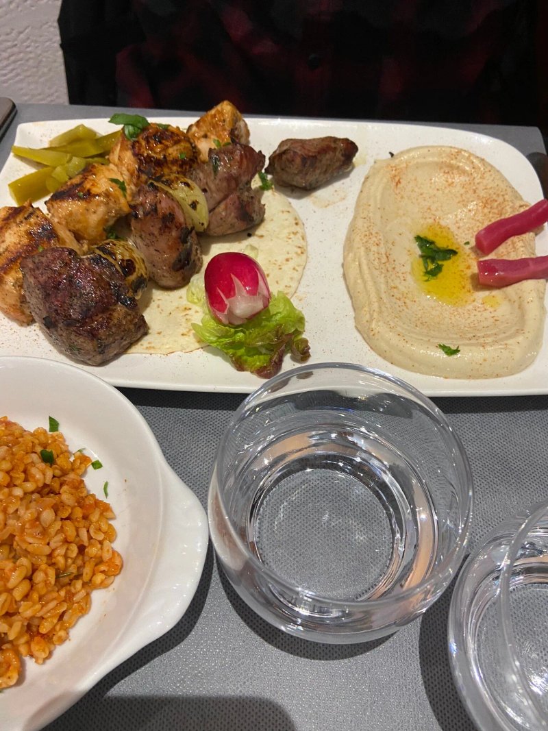 Restaurant Au Petit Mezze