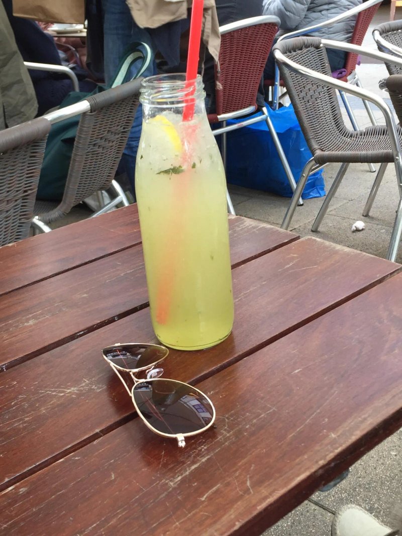 lutz - die bar
