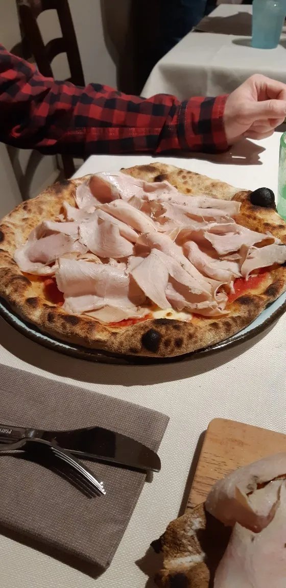Pizzeria Carinostri