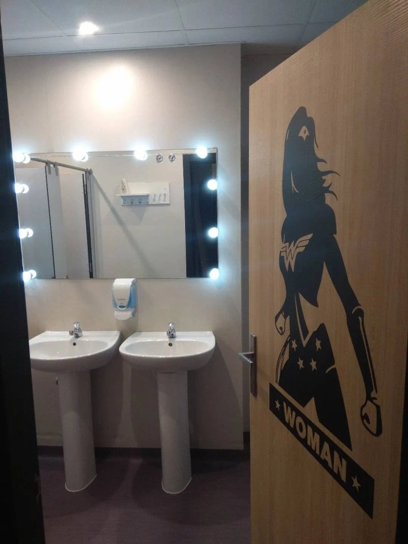 Up Station Hostel
