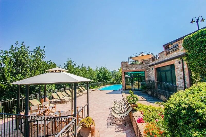 Big estate with private indoor & outdoor pool, gym, billiard in Umbria