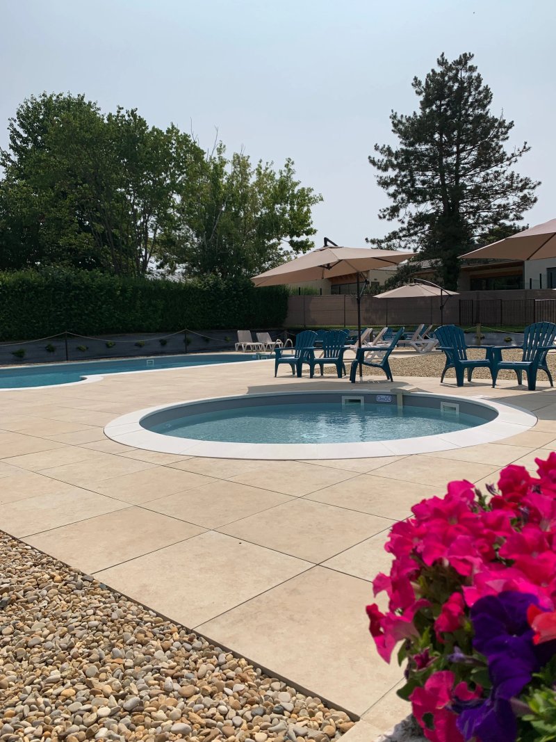 Le Hameau Des Champs
