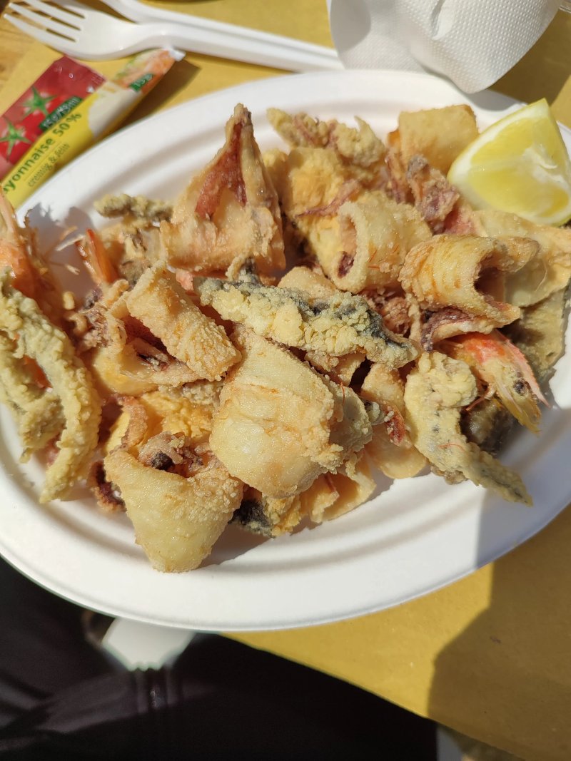 Jhonny Paranza Delivery Station