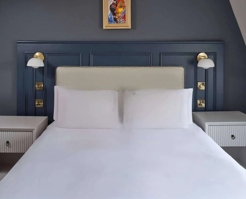 Henrietta House, a member of Radisson Individuals