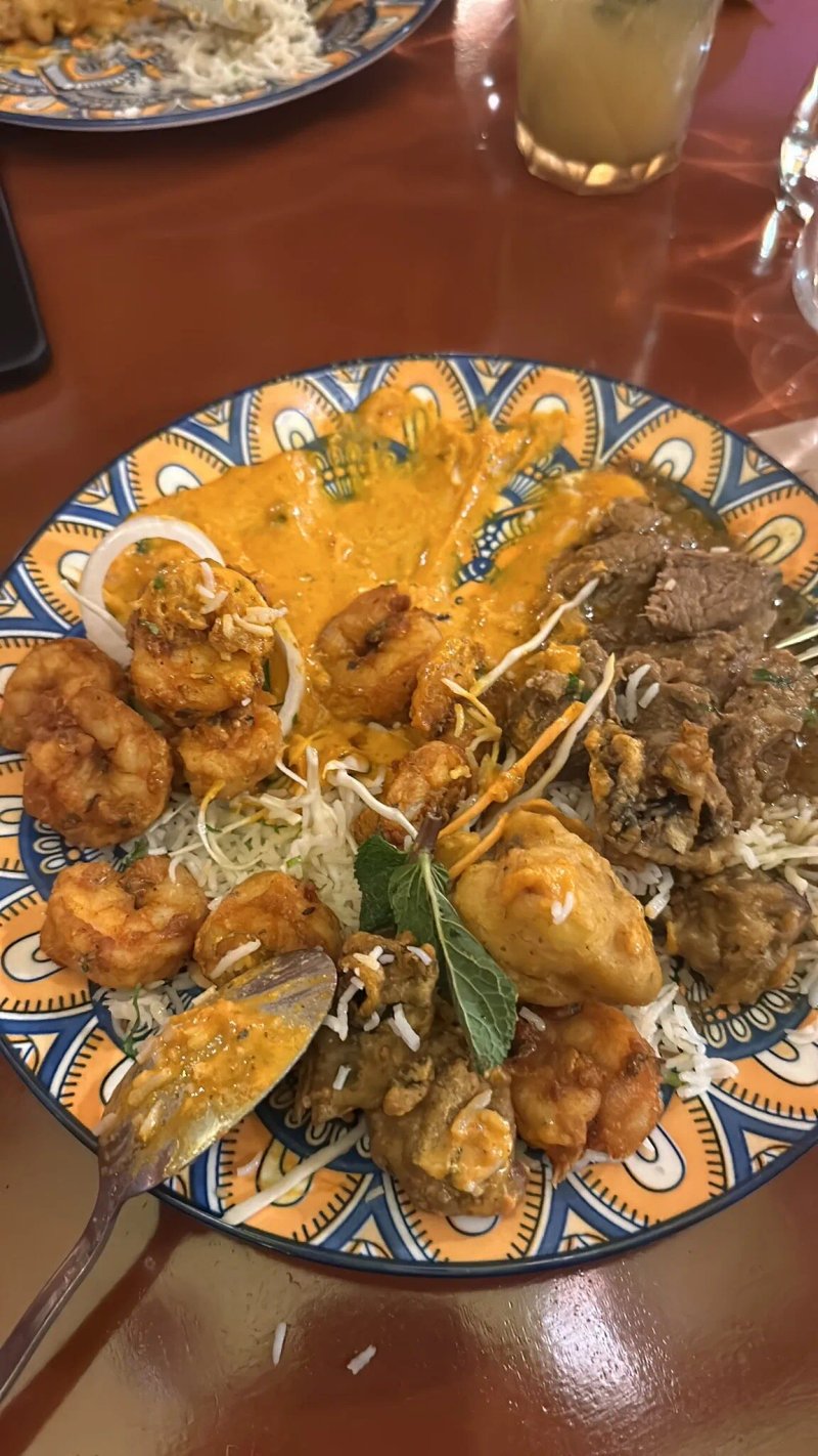 ISHA Restaurant Indian Nepales