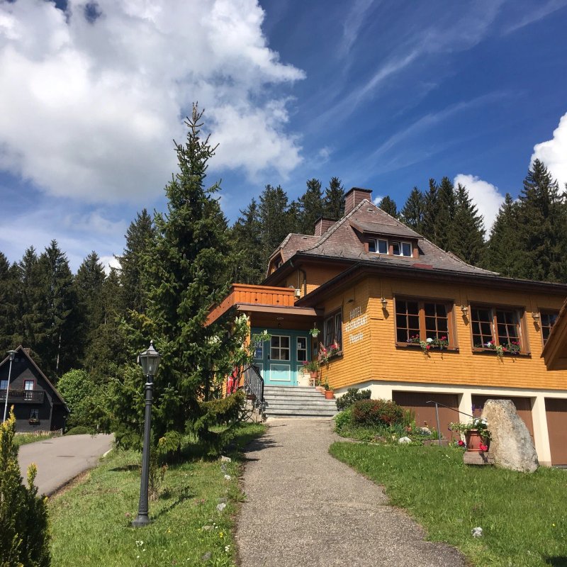 Peterle Hotel & Restaurant