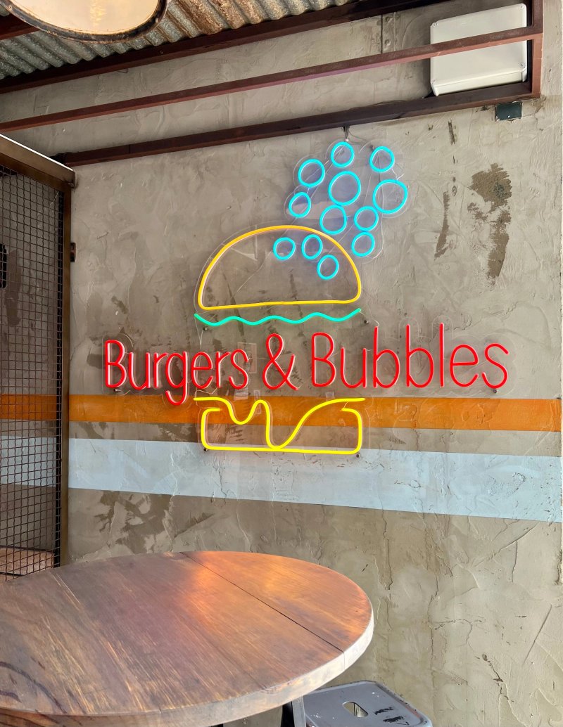 Littlejohn Burgers & Things
