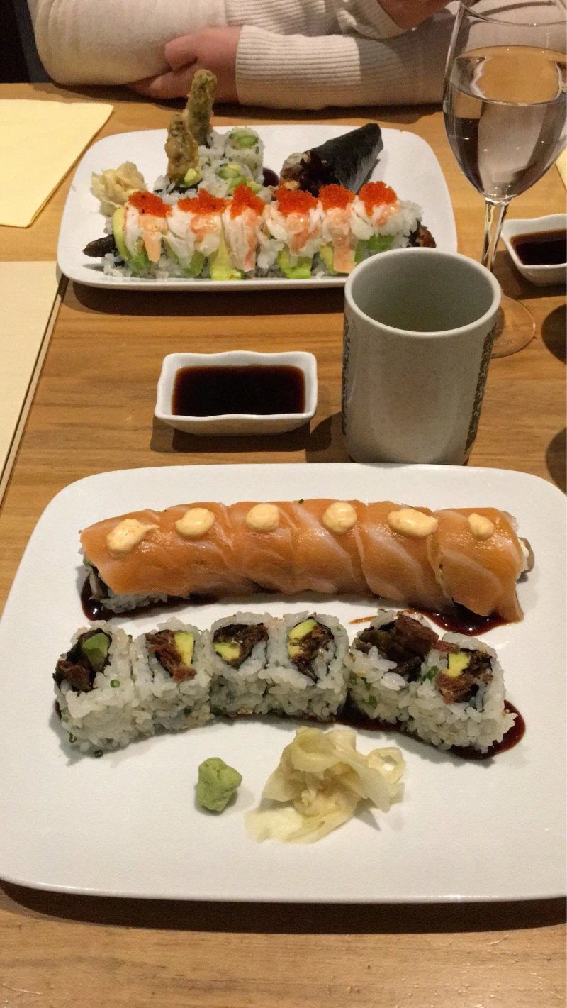 Tokyo Sushi Bar