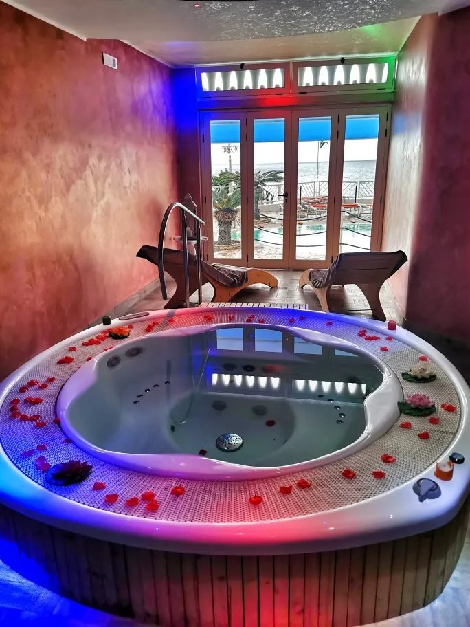 Porta sul mare SPA Prive