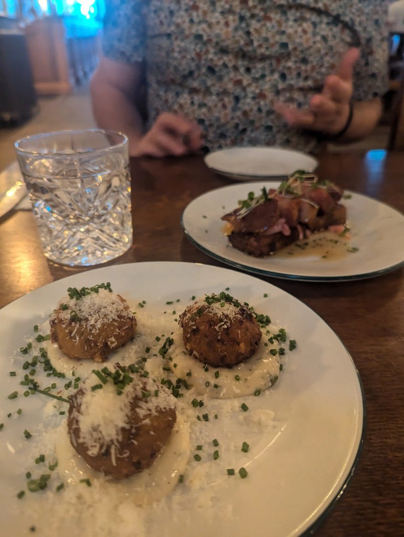 Cosy Club