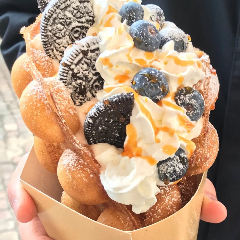 Sweet tales - super bubble waffle