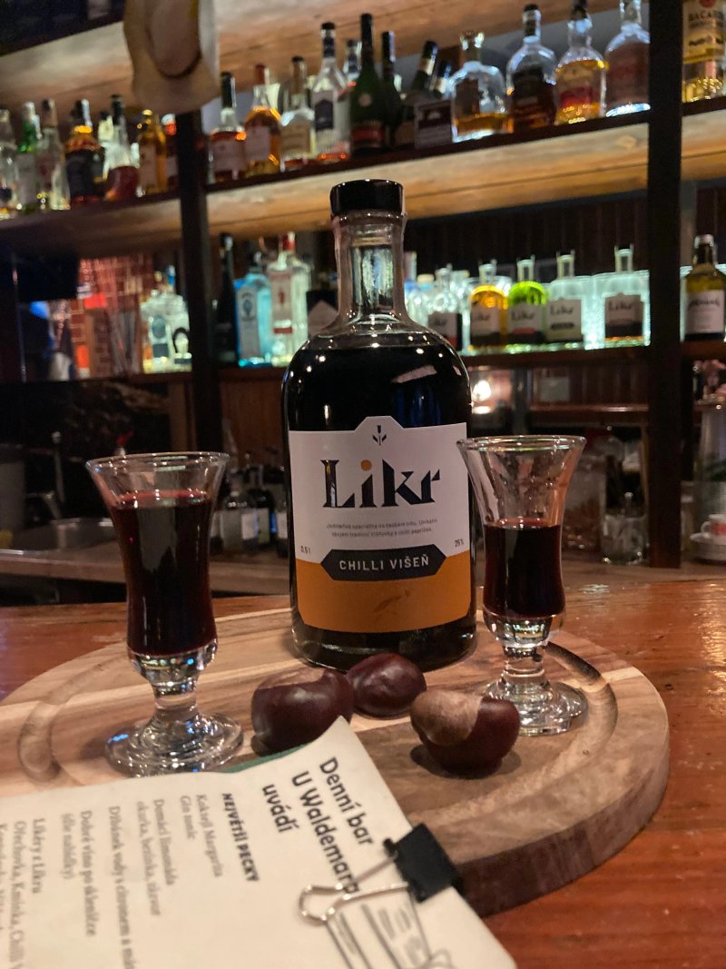 Denni Bar U Waldemara