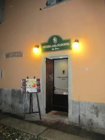Restaurants & cafés