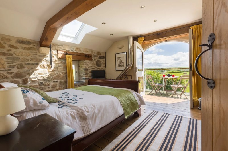 Asheston Eco Barns