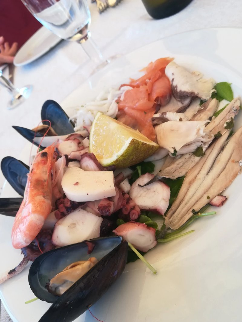 Ristorante Pizzeria Adriano A Mare