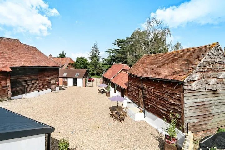 Christmas Pie Barns