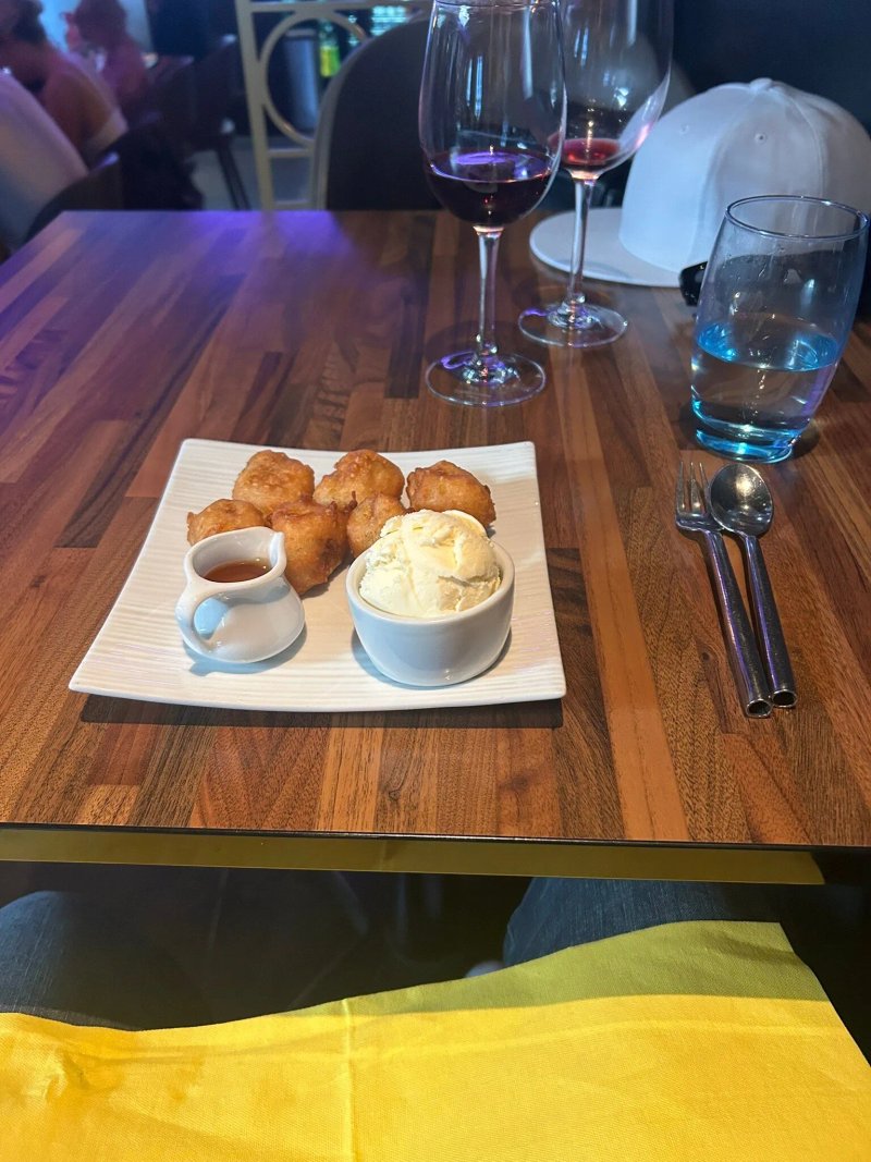 Dusit Thai Restaurant